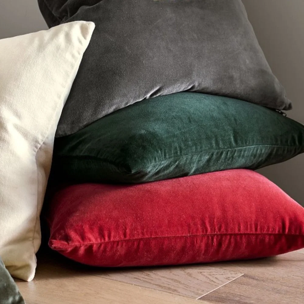 Pottery Barn Everywhere Pillow Hunter Green Velvet. - Picture 3 of 9